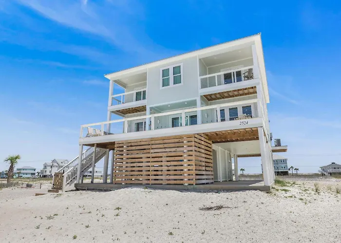 Blessing- Pool Elevator Sleeps 16 Six Bedrooms 6 Baths Holiday home Gulf Shores