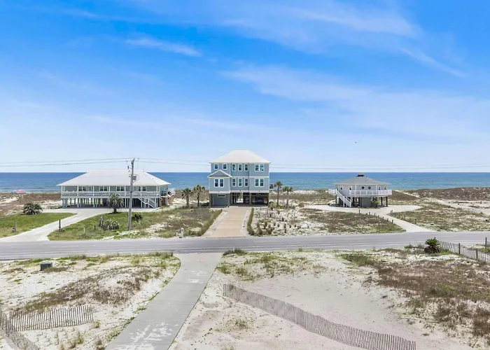 Blessing- Pool Elevator Sleeps 16 Six Bedrooms 6 Baths Holiday home Gulf Shores