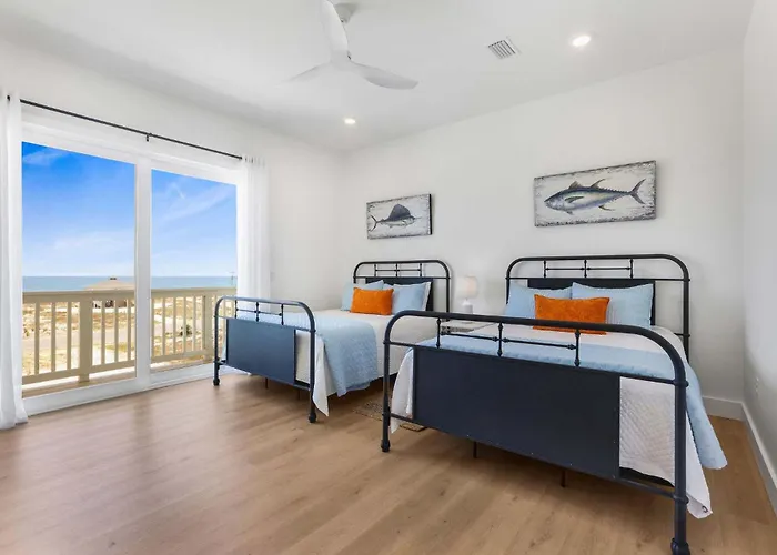 Holiday home Blessing- Pool Elevator Sleeps 16 Six Bedrooms 6 Baths Gulf Shores